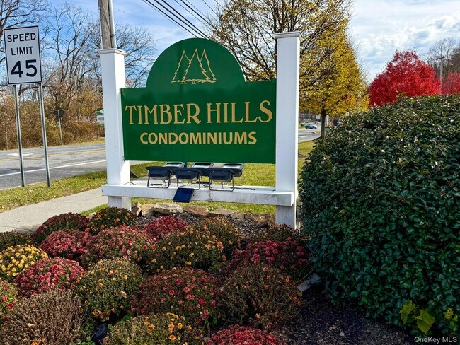 Foto del edificio - 23 Aldo Ct