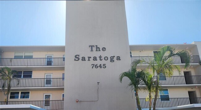 Foto del edificio - 7645 Sun Island Dr S