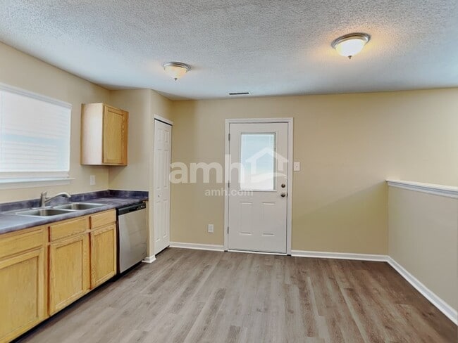 Building Photo - 1854 Wandflower Cir