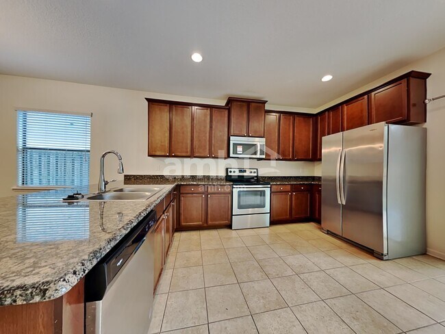 Foto del edificio - 235 Buck Run Way