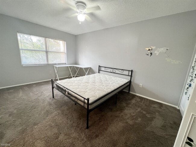 Foto del edificio - 1 br, 1 bath Condo - 4411 Shady Terrace La...