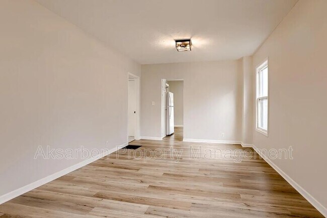 Building Photo - 3324 Avenue B