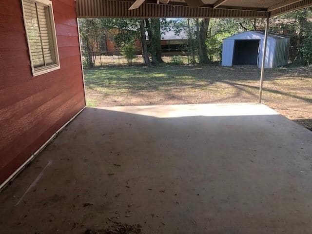 Foto del edificio - 708 Littledale Rd