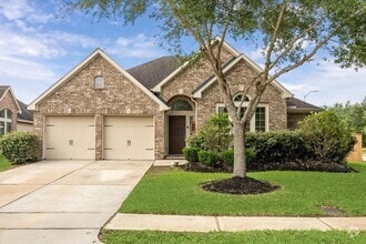 Building Photo - 14116 Timber Bluff Dr