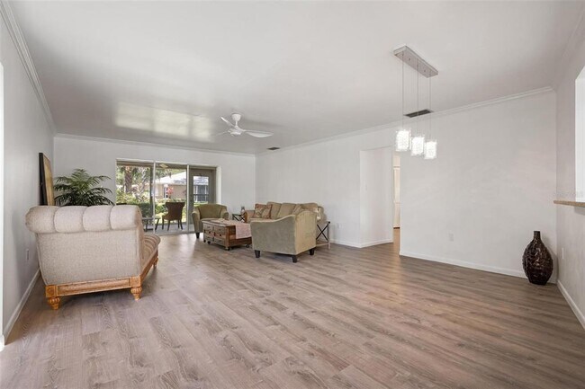 Foto del edificio - 4212 Center Gate Ln