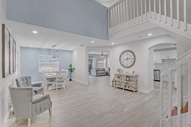 Foto del edificio - 7587 Sierra Ridge Ln