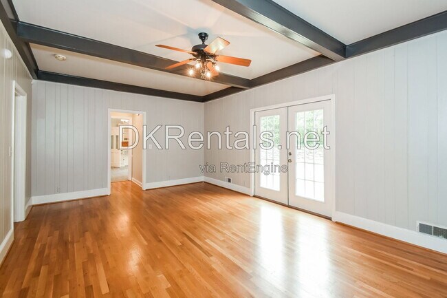 Building Photo - 1176 Hampton Hall Dr NE