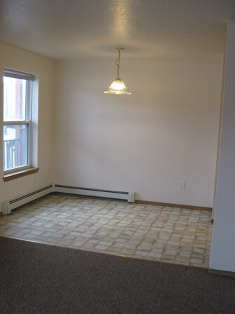 Building Photo - 1101 N Russell St