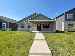 Building Photo - 4073 Dayton Dr