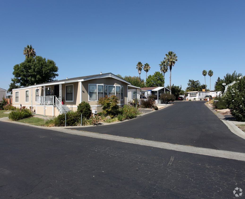 Building Photo - Casa Grande Mobile Home Park