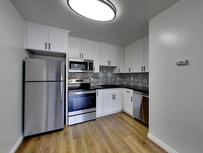 Foto del edificio - 14400 E 14th St