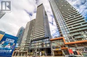 Building Photo - 28 Wellesley St E