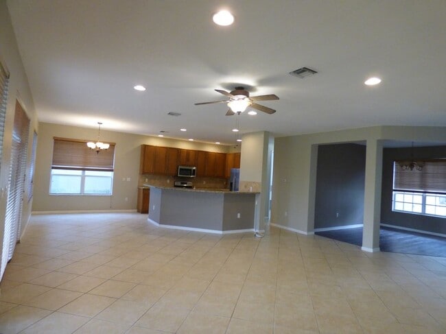 Foto del edificio - 14822 SW 52nd St