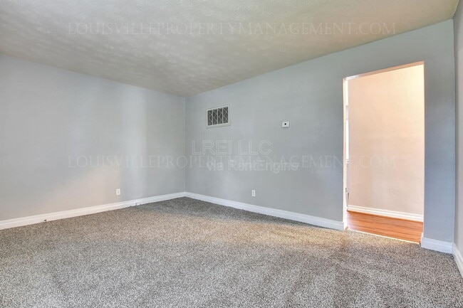 Photo - 6604 Miles Ave Townhome