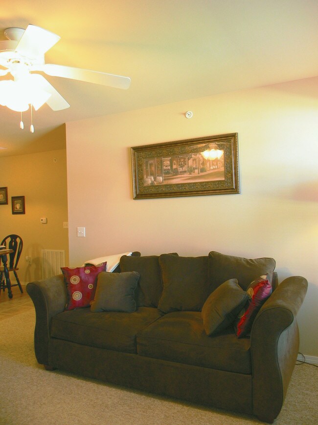 Bee Creek Apartment Homes Rentals Branson, MO