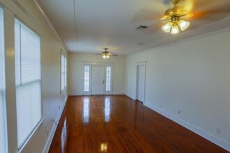 Building Photo - 4500 Elba St