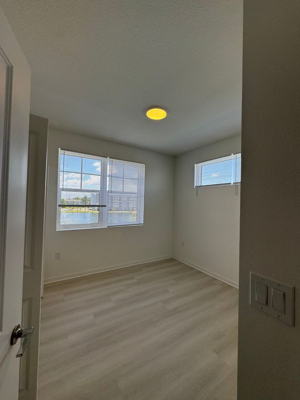 Building Photo - 5579 Millennia Park Dr