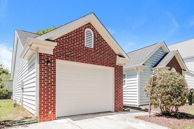 Building Photo - 8427 Galena View Dr