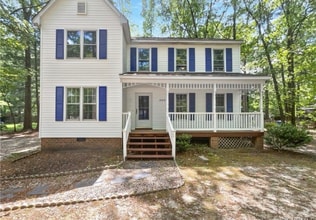 Building Photo - 10901 Drayton Rd