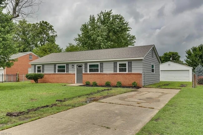 Building Photo - 437 Fox Hill Rd