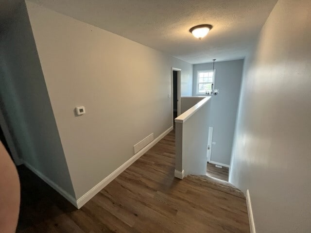 Upstairs Common Area - 221 W Lester St