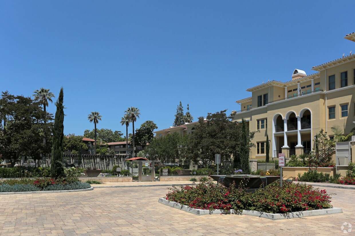 Jamieson Place Apartments in Pasadena, CA