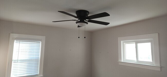 Bedroom - 10705 Saint Mark Ave