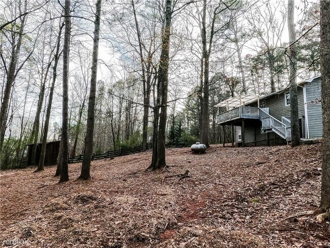 Building Photo - 4 br, 3 bath House - 6025 Turner Hill Road