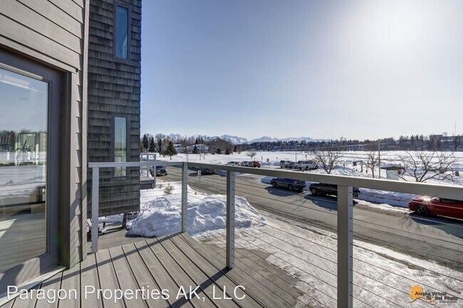 Foto del edificio - 2 br, 2.5 bath House - 1835 W. 15th Avenue
