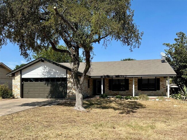 Building Photo - 3419 Bluebonnet Trail