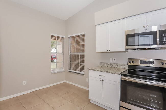 Foto del edificio - 12128 Buffington Ln