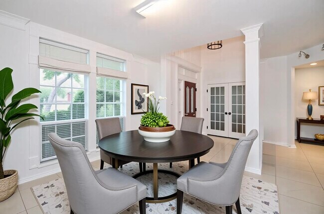 Foto del edificio - 5315 Fairweather Ct