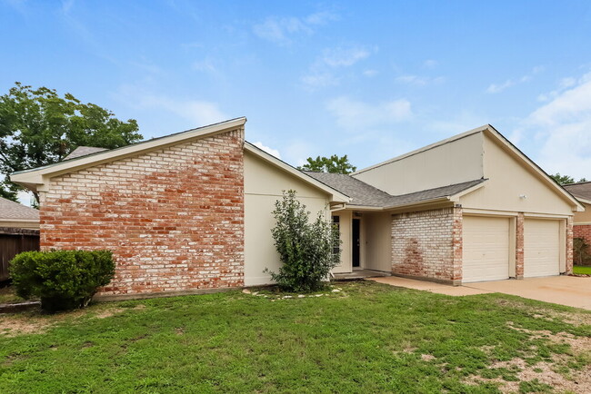 Building Photo - 19514 Mallard Lake Ln