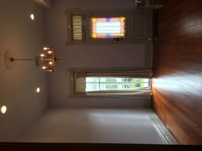 Building Photo - 816 Henry Clay Ave