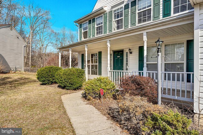 Building Photo - 13815 Redstone Dr