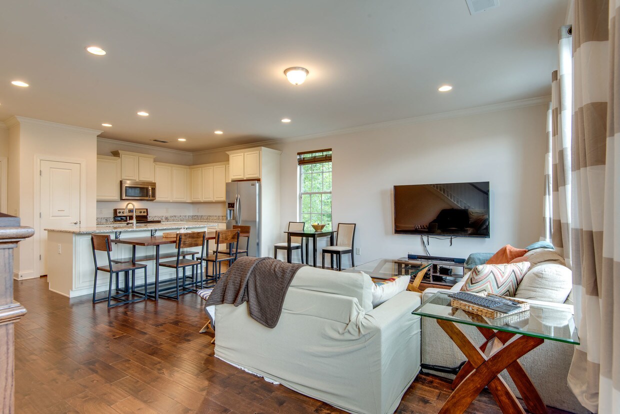 523 Gateway Ct, Franklin, TN 37069 Townhome Rentals in Franklin TN