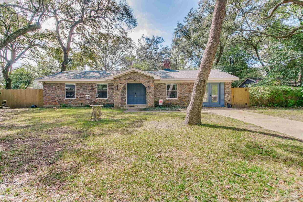 Primary Photo - 5615 Ferndale Ct