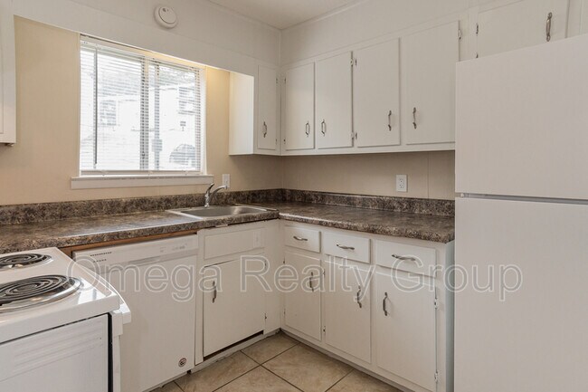 Foto del edificio - 1602 14th Ave E