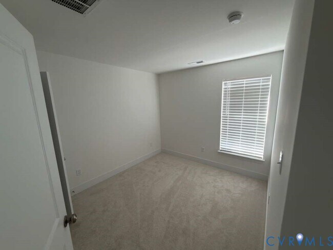 Foto del edificio - 15349 Sunray Wy