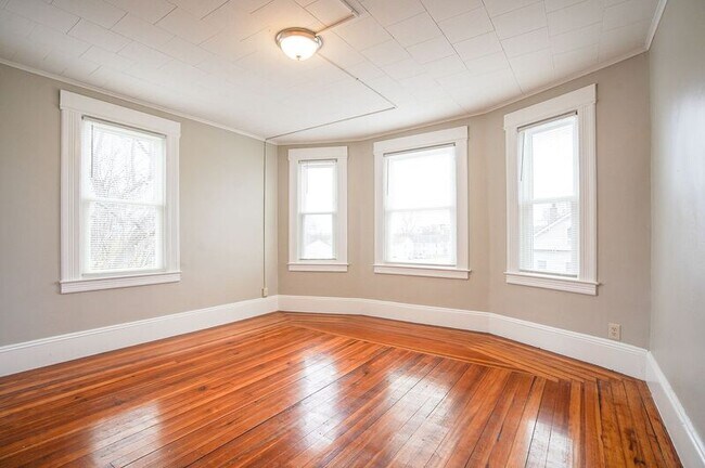 Foto del edificio - 10-12 River Street