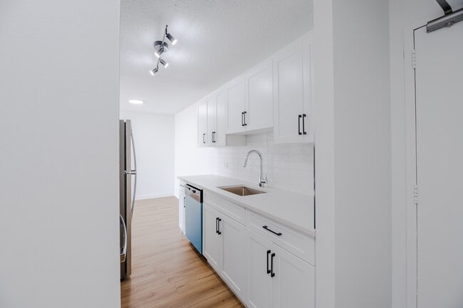 Photo du bâtiment - Glenmore Heights