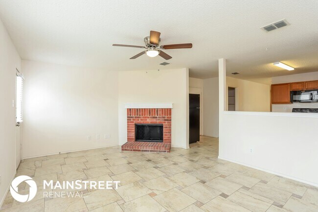 Foto del edificio - 3051 Misty Ridge Ln