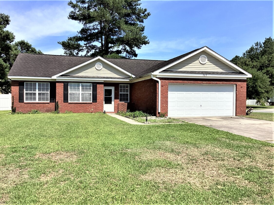 305 Antigua Dr, Guyton, GA 31312 House Rental in Guyton, GA