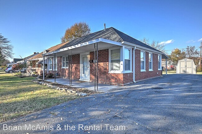 Building Photo - 3 br, 1 bath House - 405 Sequoyah Drive - ...