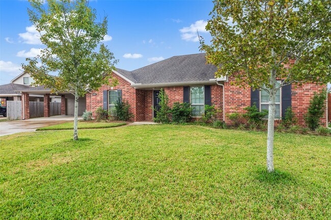 Foto del edificio - 6806 White River Cir