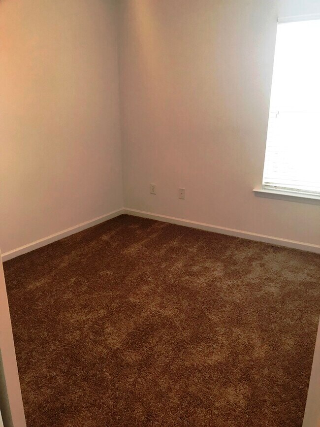 Foto del edificio - 819 Bellview Way