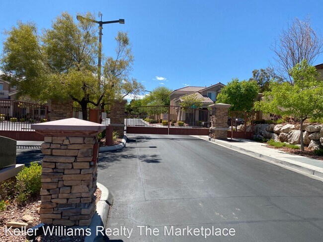 Building Photo - 3 br, 2.5 bath House - 11752 Del Sur Avenue