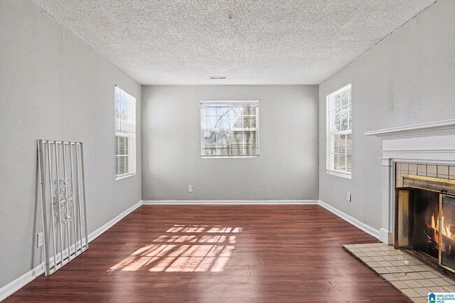 Building Photo - 1872 Princeton Ct SW