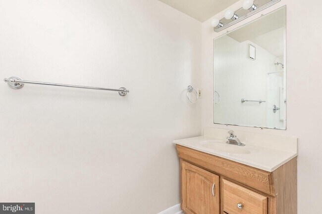 Foto del edificio - 7304 Hidden Cove