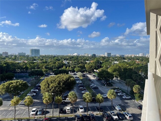 Building Photo - 2451 Brickell Ave